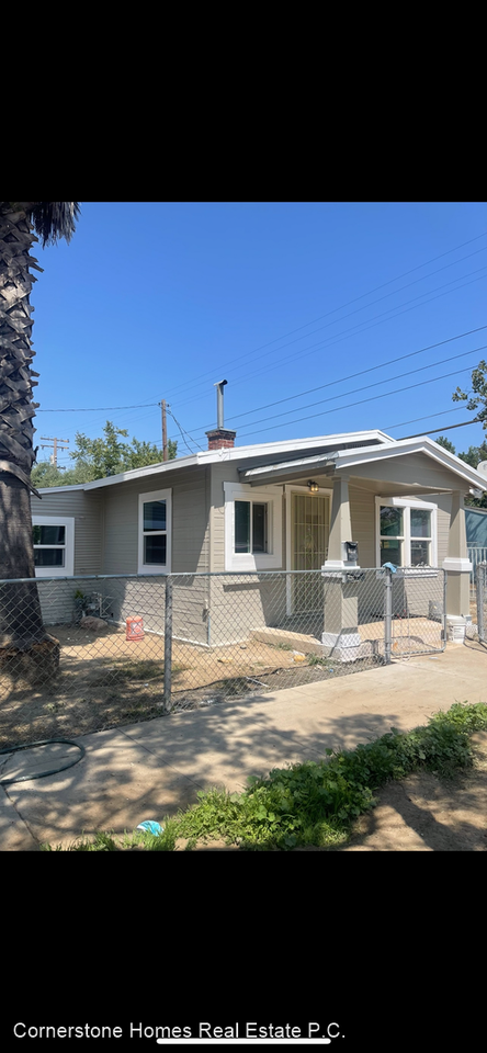 411 E St - Photo 2 of 20