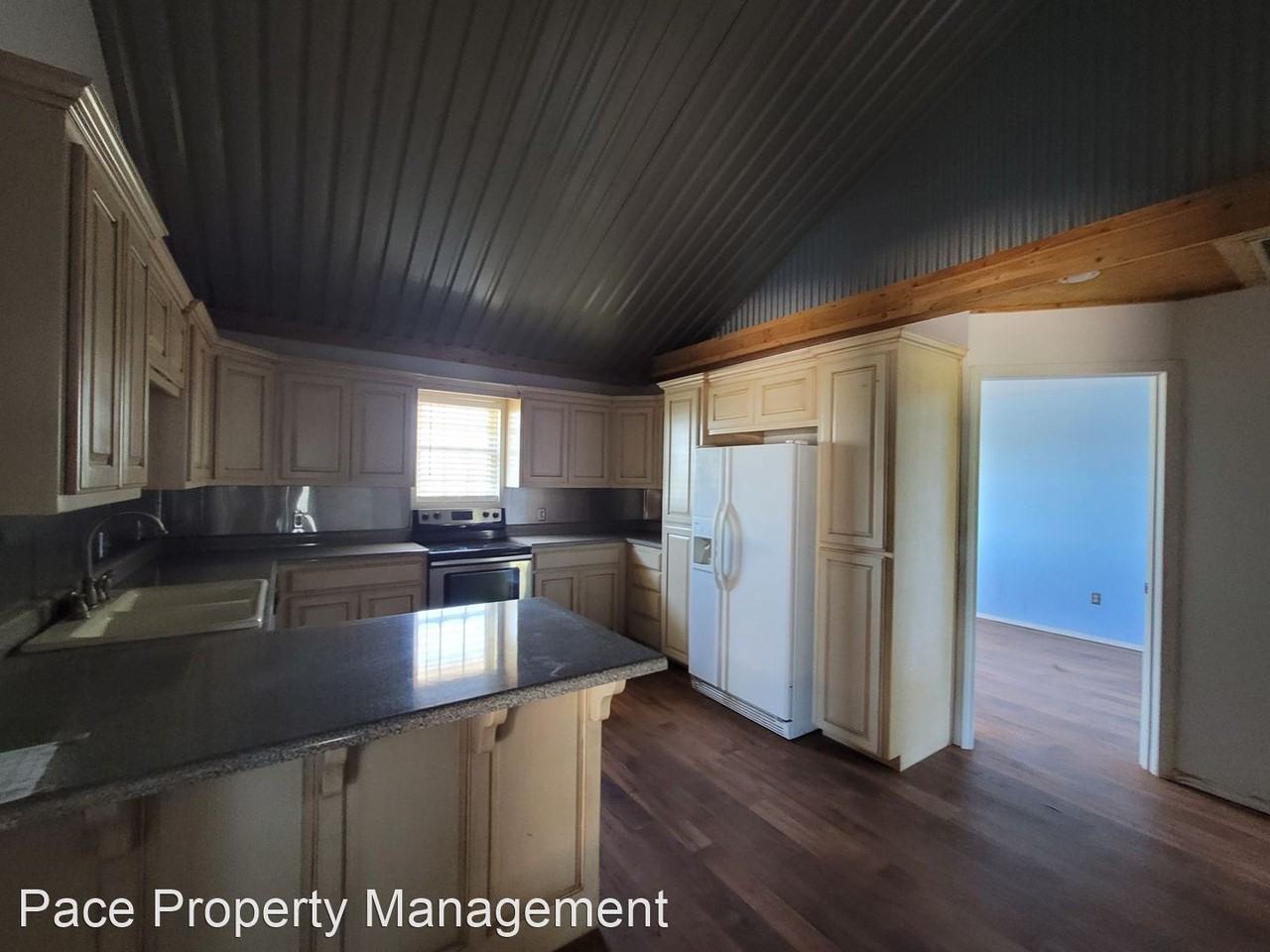 11131 Highway 60 - Photo 3 of 8