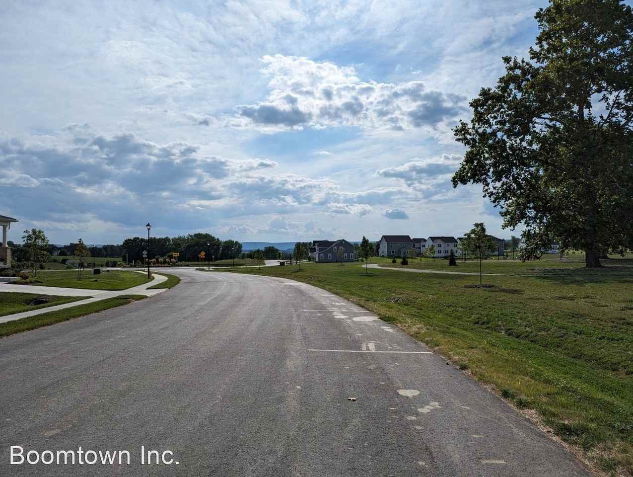 3605 Carswell Pl - Photo 3 of 49