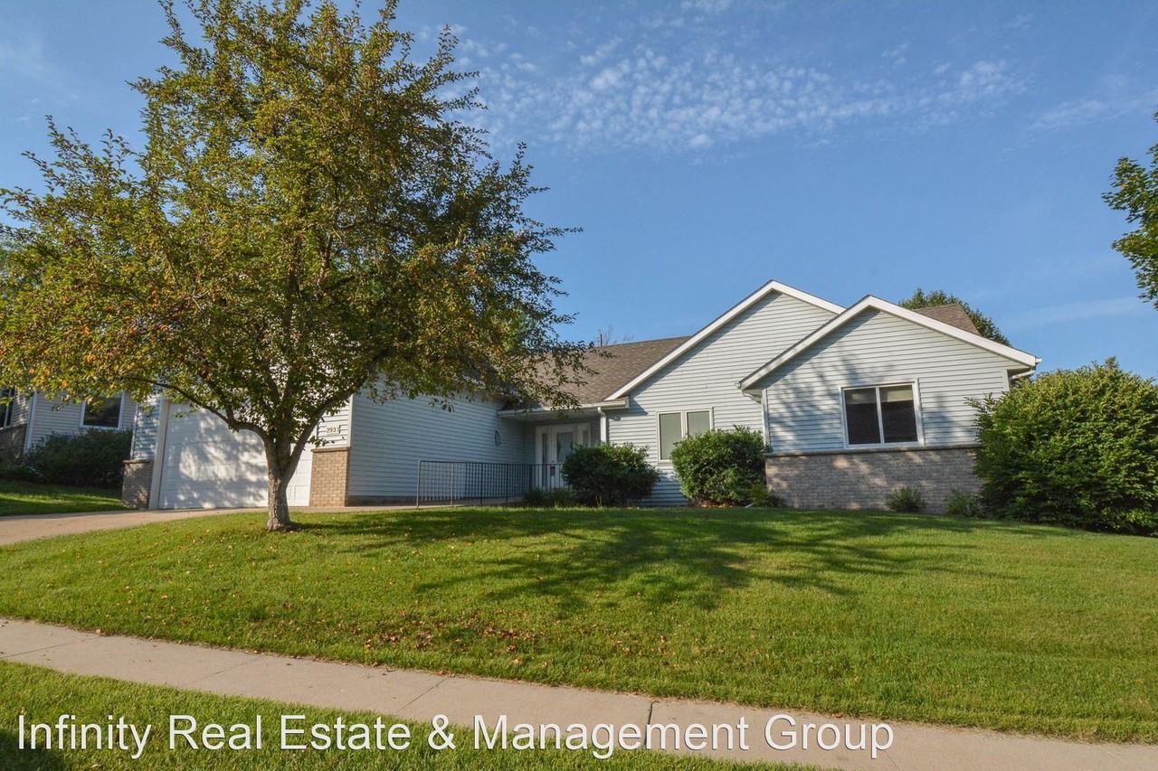 2931 Northern Slopes Ln Ne - Photo 2 of 27