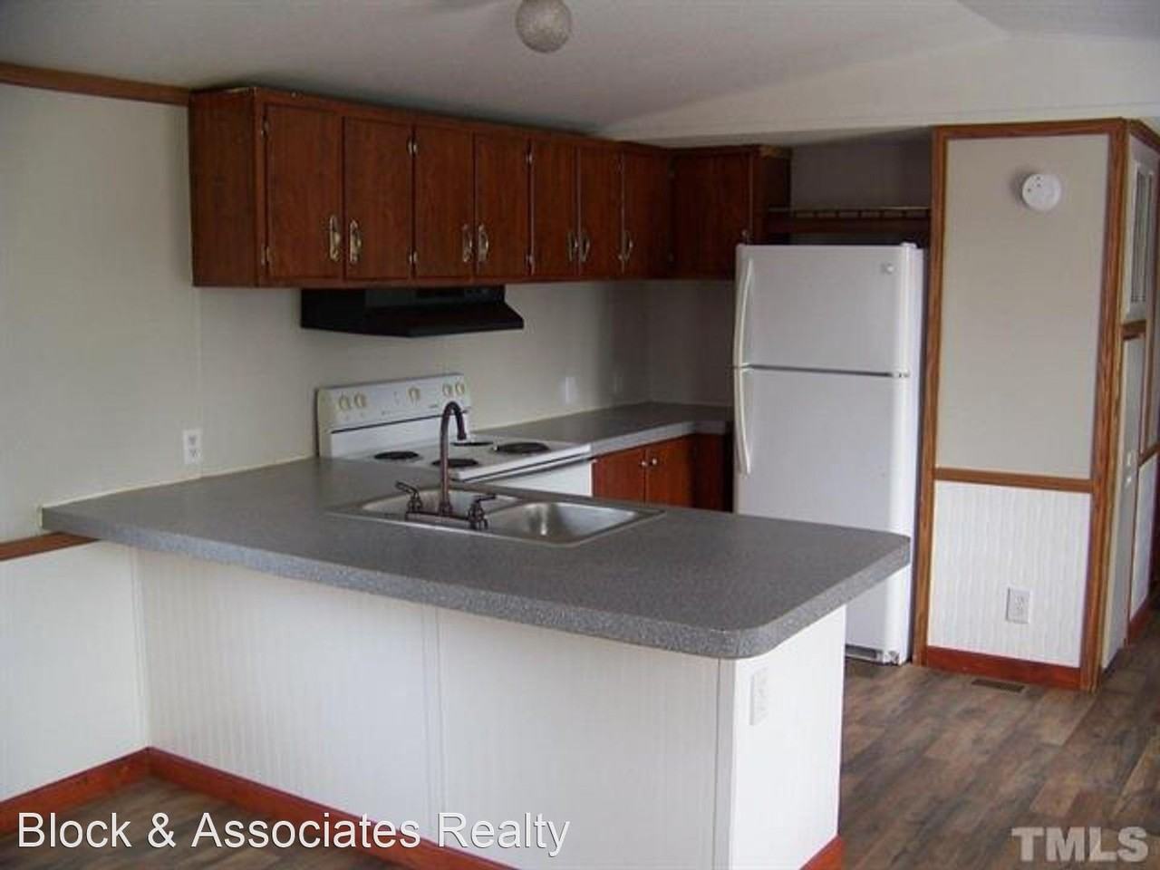 29 Hill Side Ln - Photo 3 of 14
