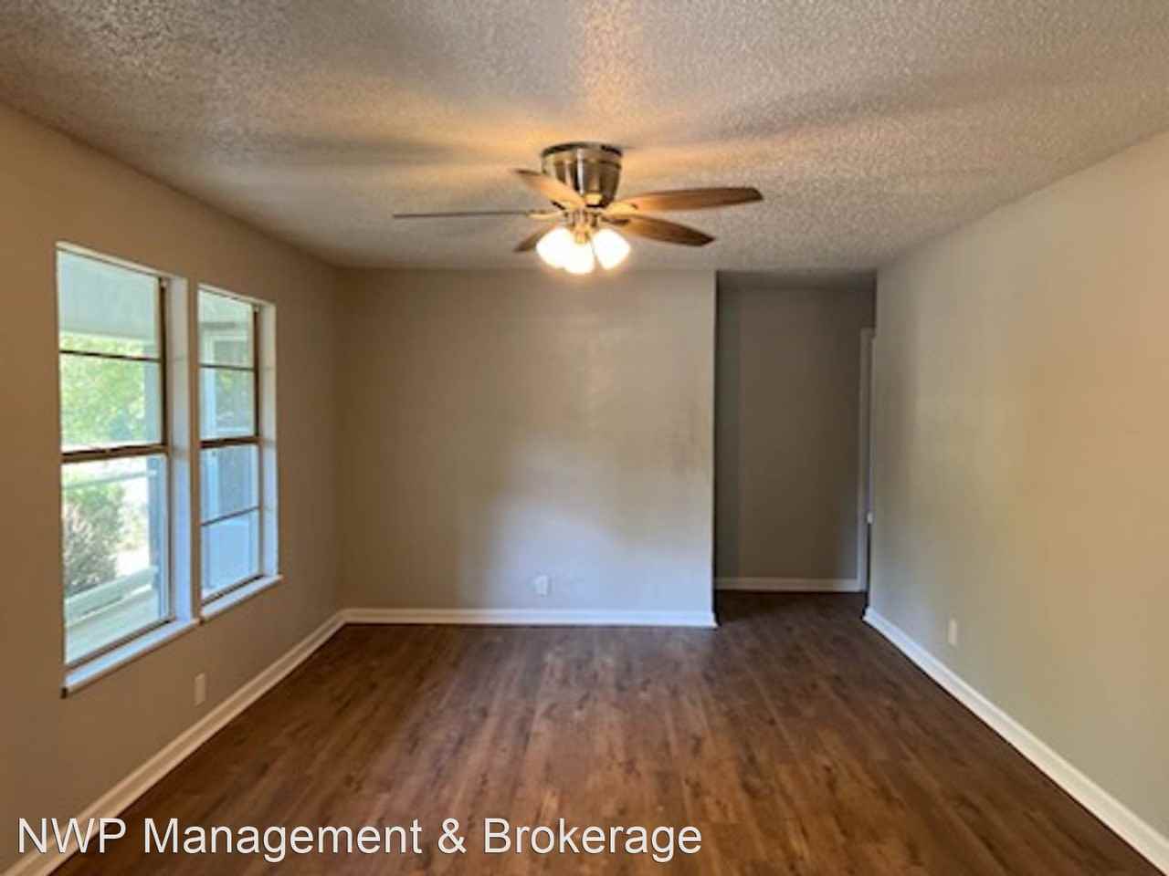 434 W Front St - Photo 3 of 10