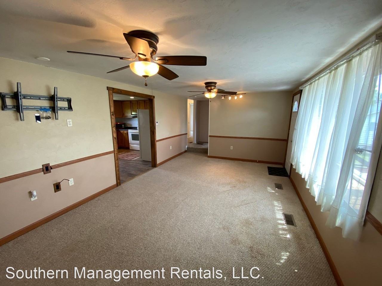 341 Duke St - Photo 3 of 14