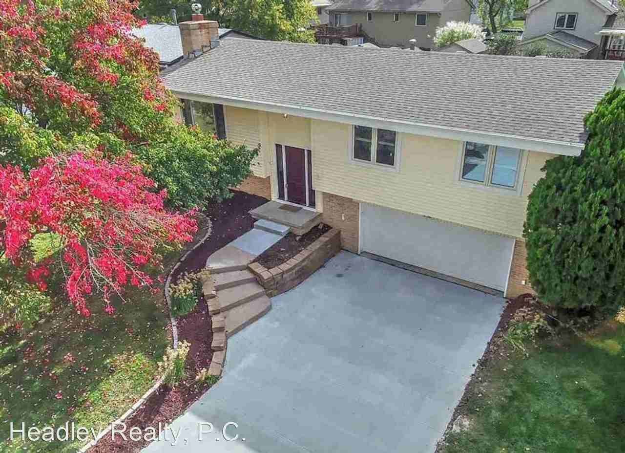 11753 Meredith Ave - Photo 2 of 14