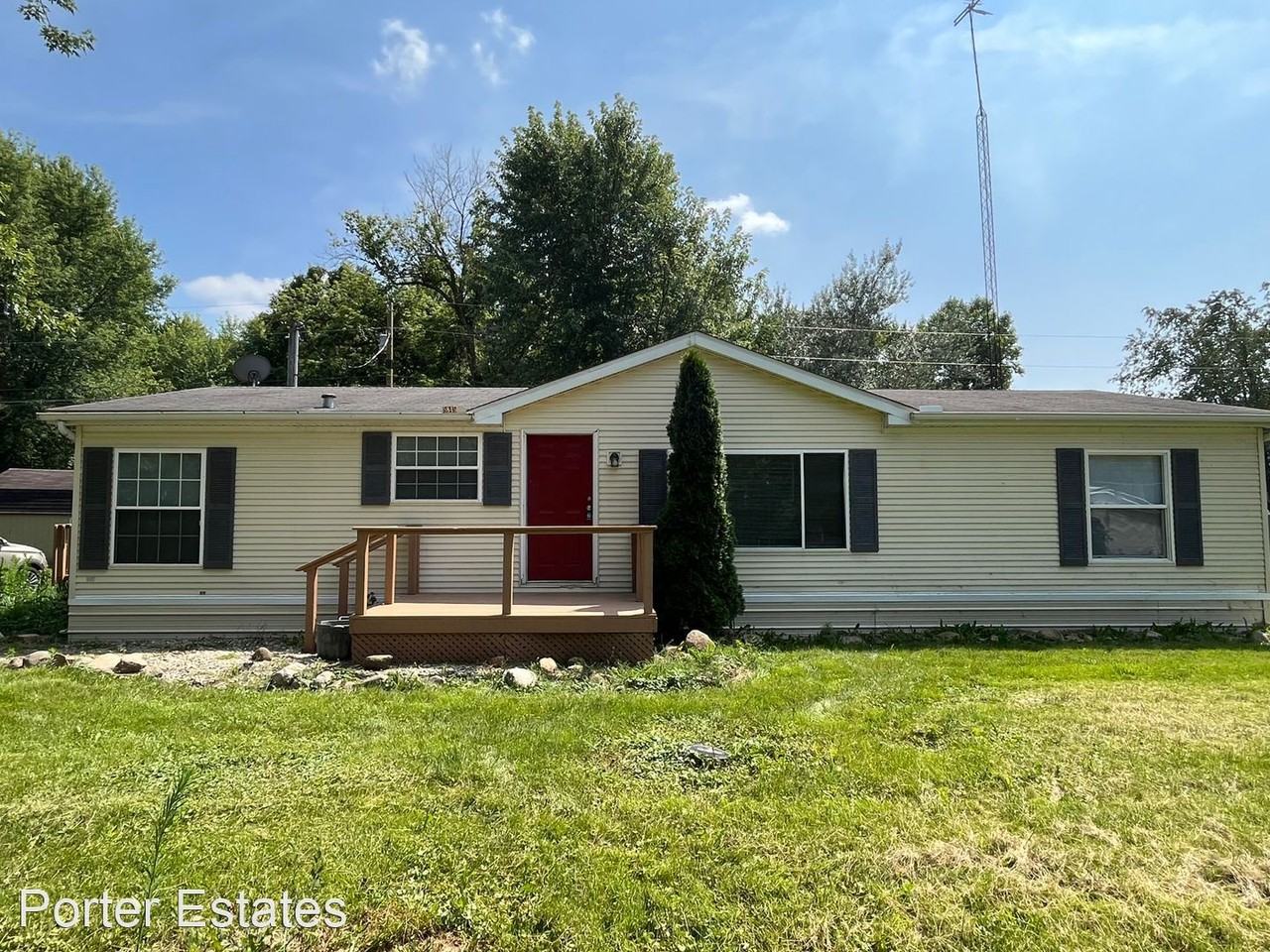 5845 W Martin Dr - Photo 2 of 20