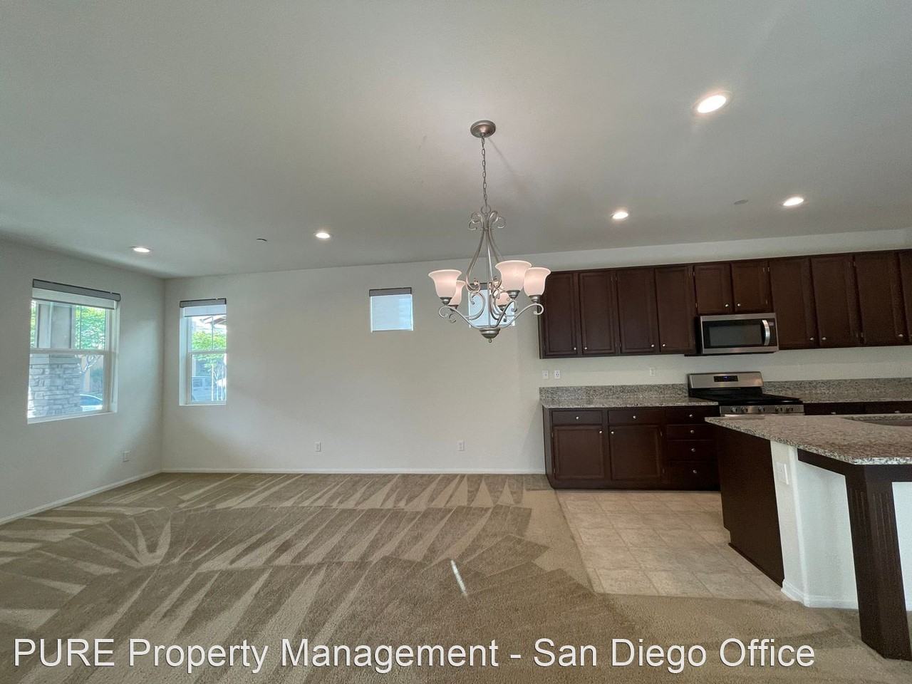 1321 Pershing Rd - Photo 2 of 38
