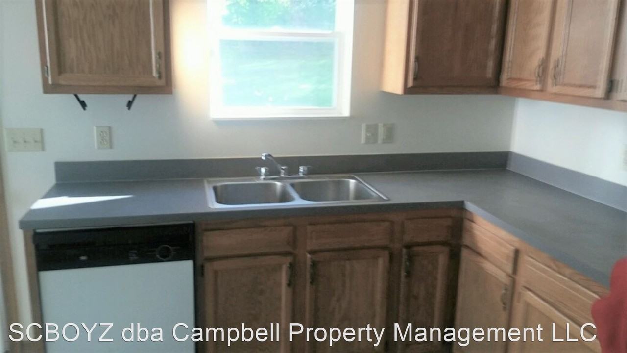 146 Chambers St - Photo 2 of 6