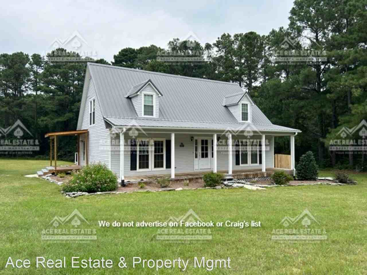 4795 Lobelia Rd - Photo 2 of 11