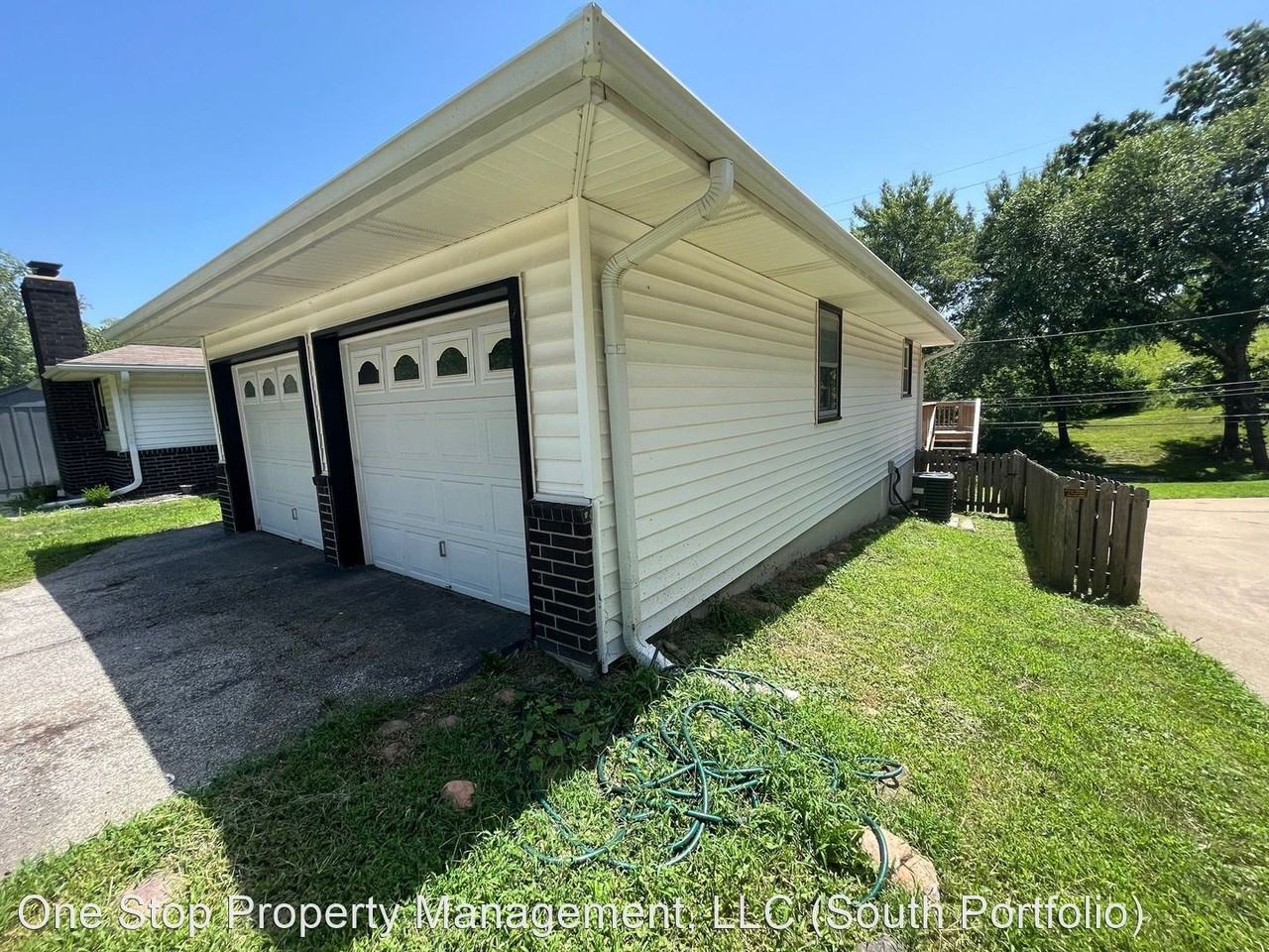 16305 S Queen Ridge Dr - Photo 2 of 33