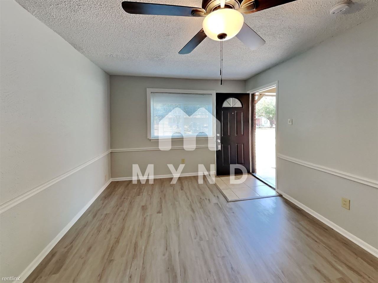 940 Marlene Dr - Photo 2 of 15