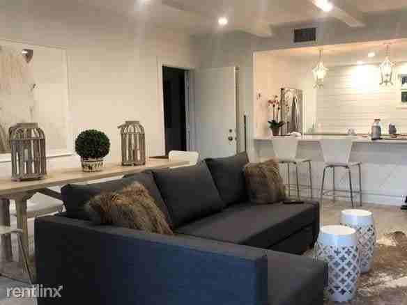 13334 Polo Club Rd #211 - Photo 3 of 9