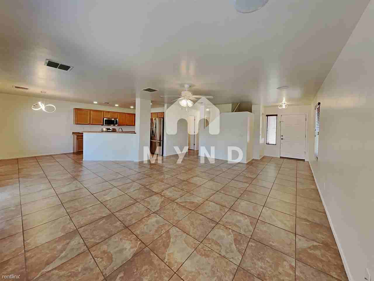 9977 E Emberwood Dr - Photo 3 of 18