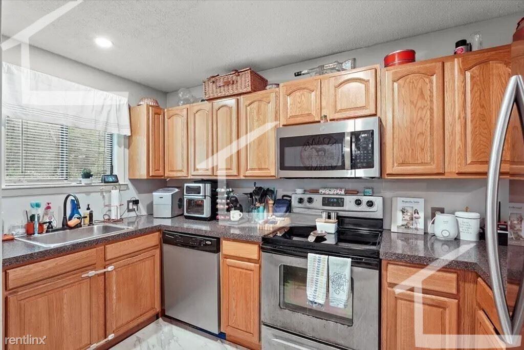 1 Liberty Rd #1 - Photo 2 of 20