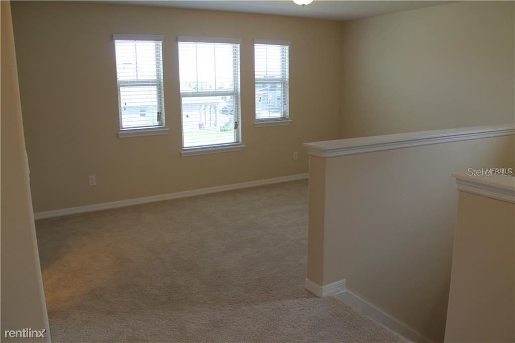 16236 Outlook Shore Aly - Photo 3 of 4