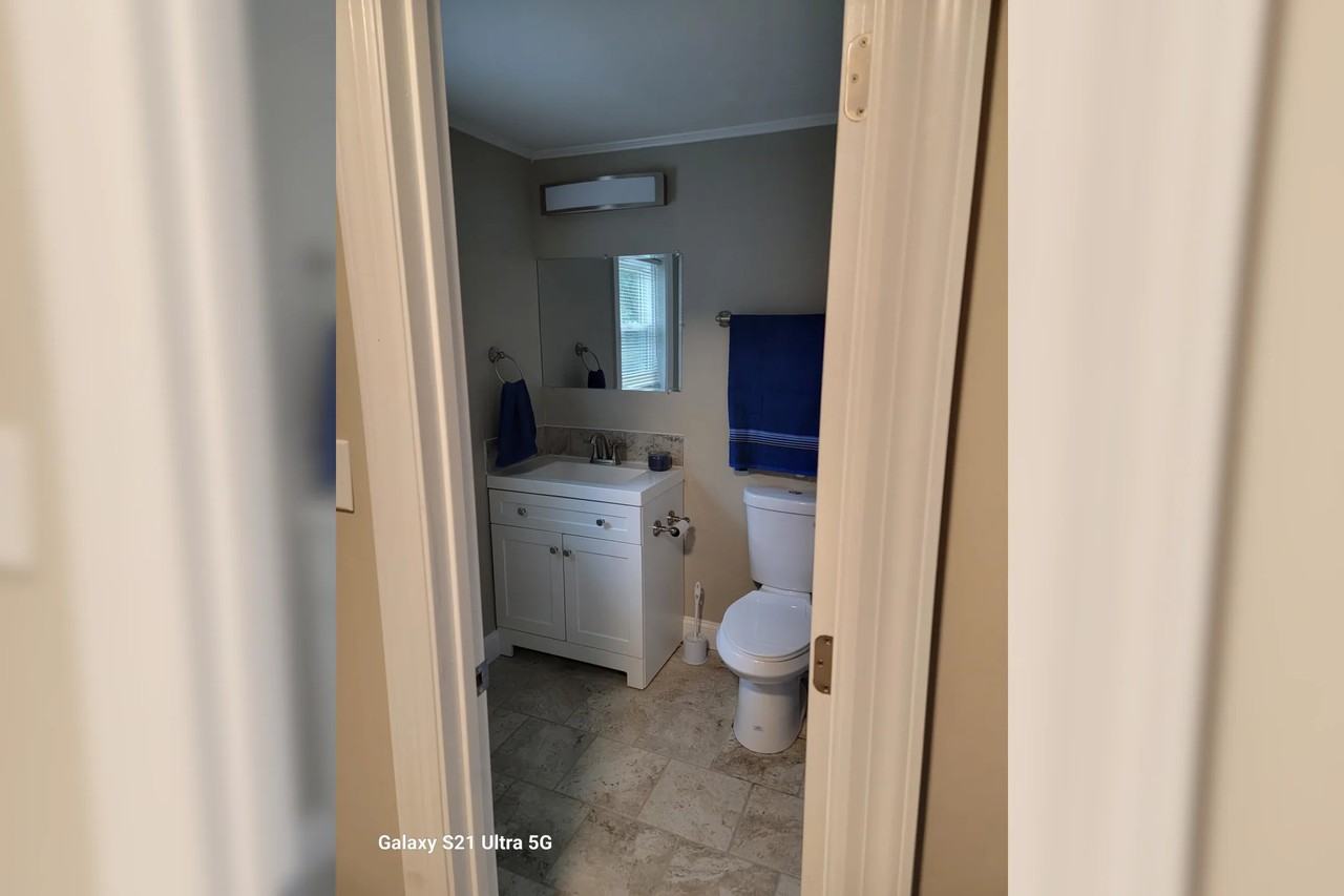 106 Scotch Pine Ln - Photo 2 of 11