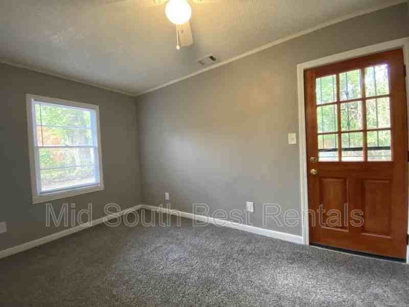 1859 Benford St - Photo 6 of 7