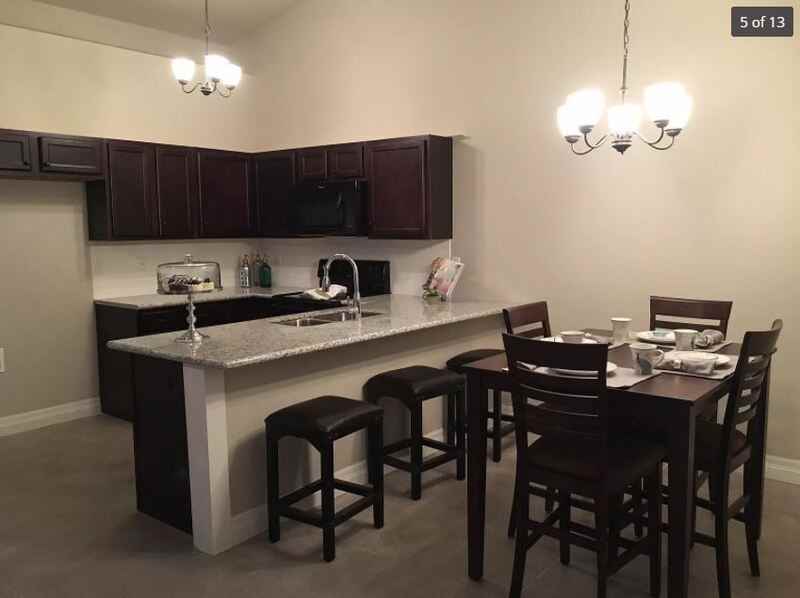 3734 N Tyler Ct - Photo 5 of 10