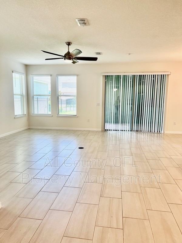 9330 Mclaren Aly - Photo 7 of 43