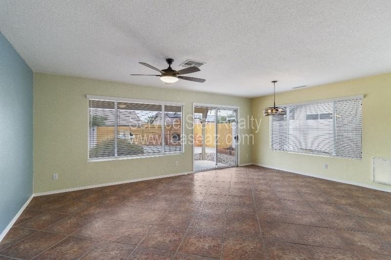 1502 E Maldonado Dr - Photo 2 of 31