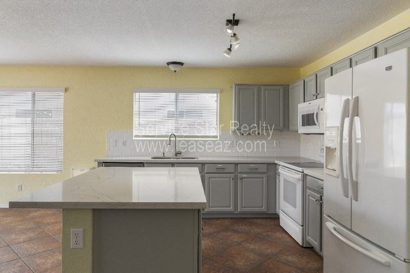 1502 E Maldonado Dr - Photo 3 of 31