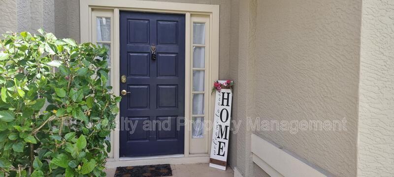 1313 American Elm Dr - Photo 3 of 11