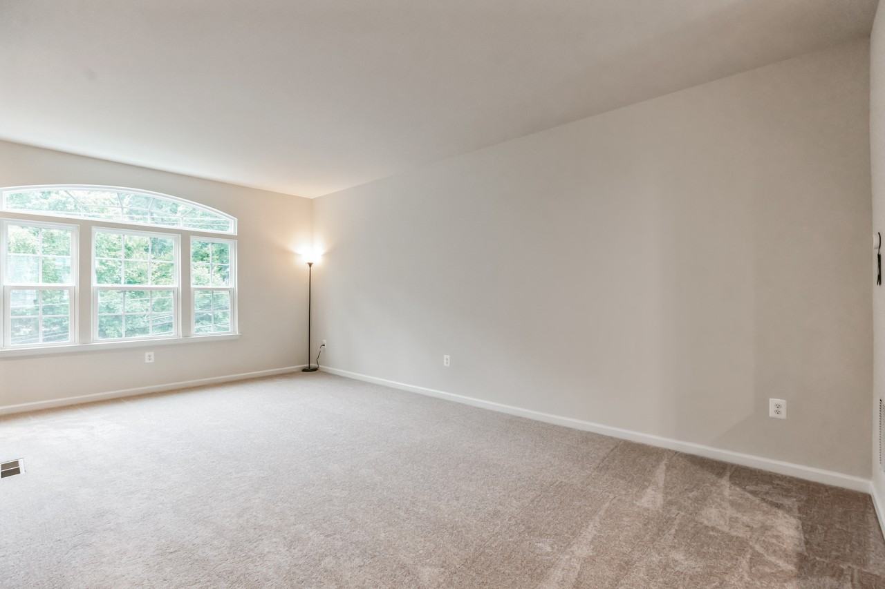 18315 Reaper Hill Ct #40 - Photo 5 of 30