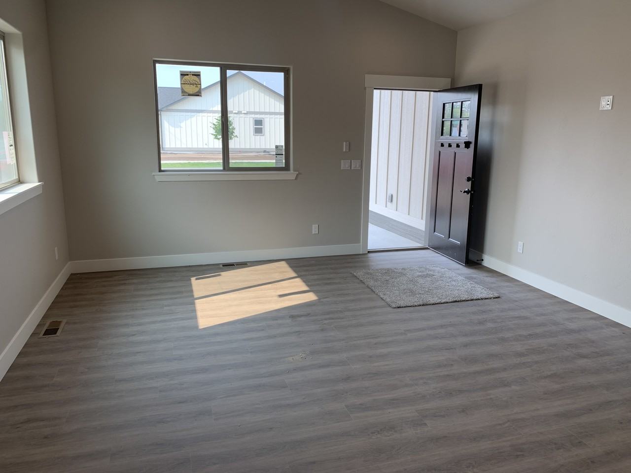 15 Shorty Way - Photo 3 of 13