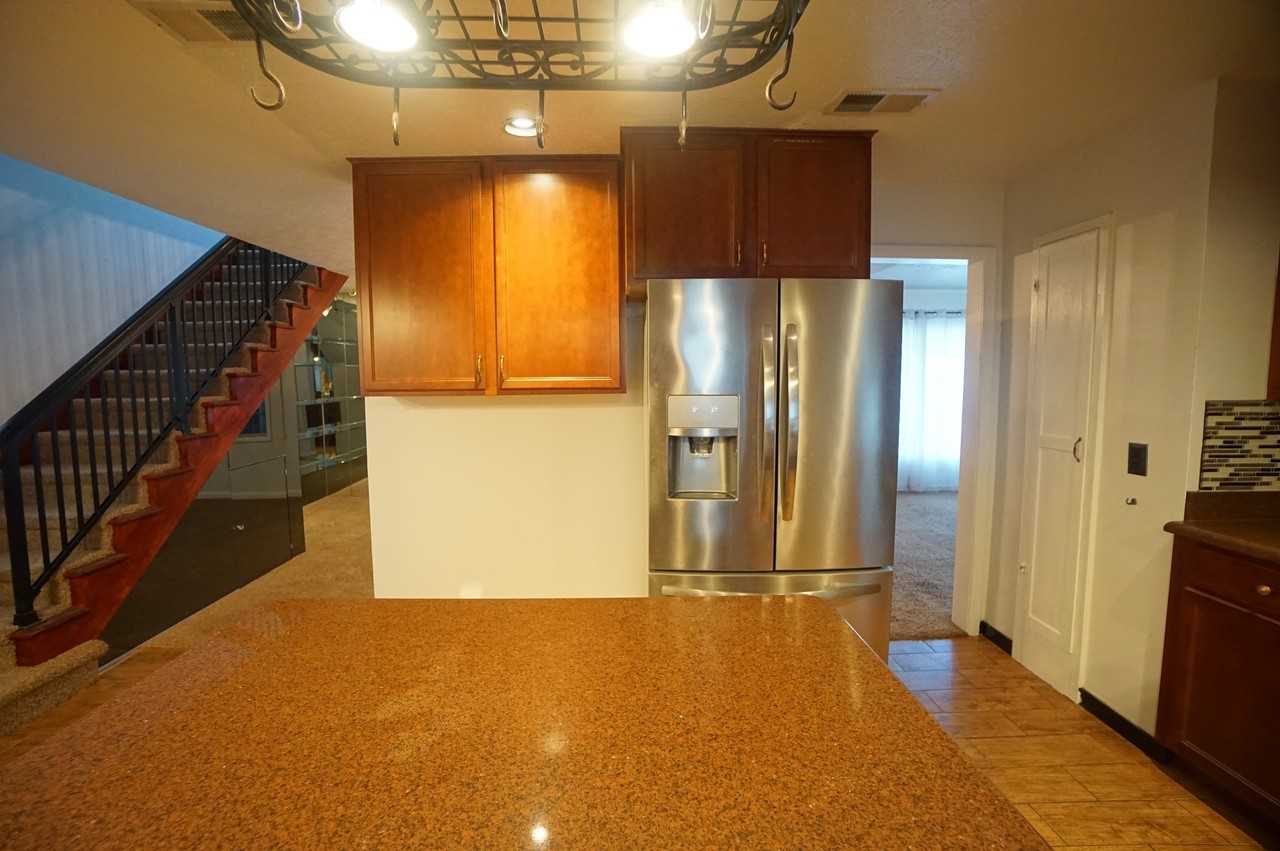 3603 S Belcher Dr - Photo 3 of 27