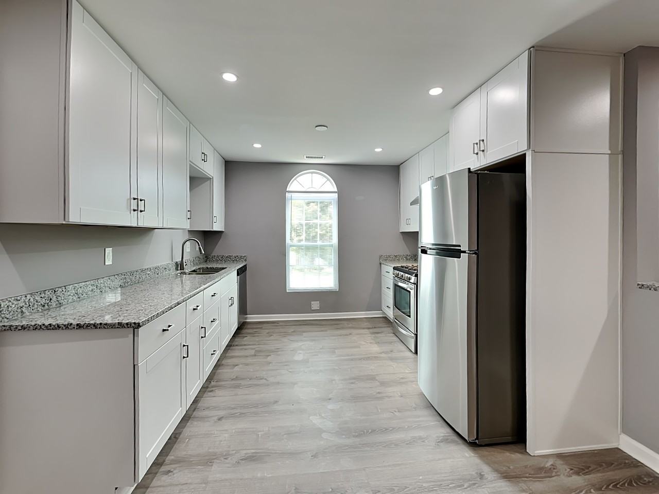 447 Bald Eagle Way - Photo 4 of 16