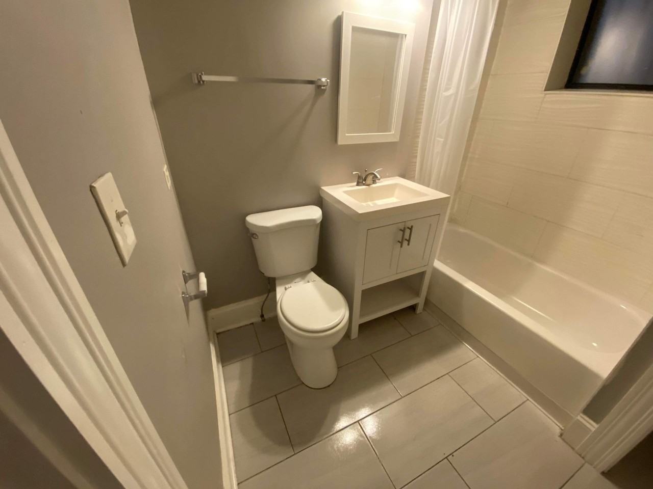 7640 S Stewart Ave - Photo 2 of 17