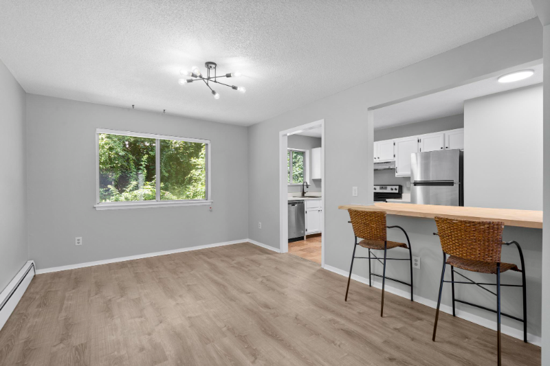 5 Sundance Dr #5 - Photo 3 of 18