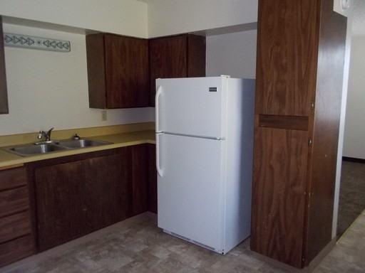 29801 Hillcrest St #01 - Photo 3 of 8