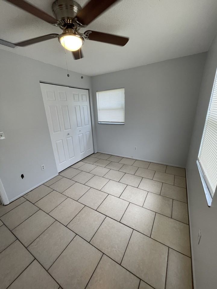 2801 Avenue U Nw #1 - Photo 6 of 17