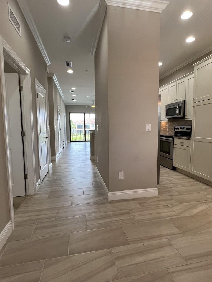 15114 Palmer Lake Circle - 1Unit 202 #1 - Photo 2 of 29