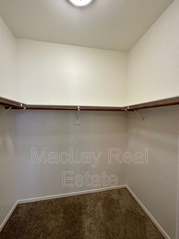 7847 E Portobello Ave - Photo 6 of 47