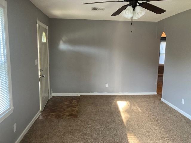 2229 West Irving Street - Photo 3 of 14