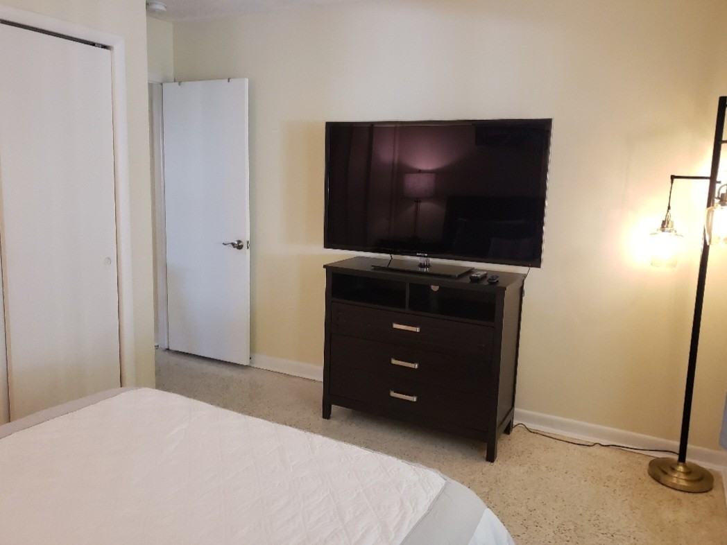 Beach Cabanas - Photo 5 of 15