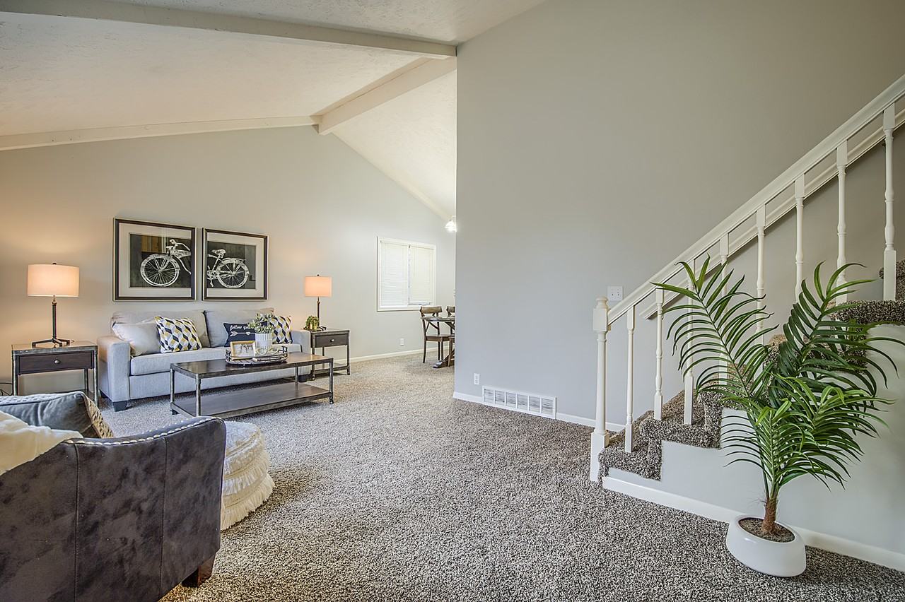 1444 S 167th St #NA - Photo 2 of 15