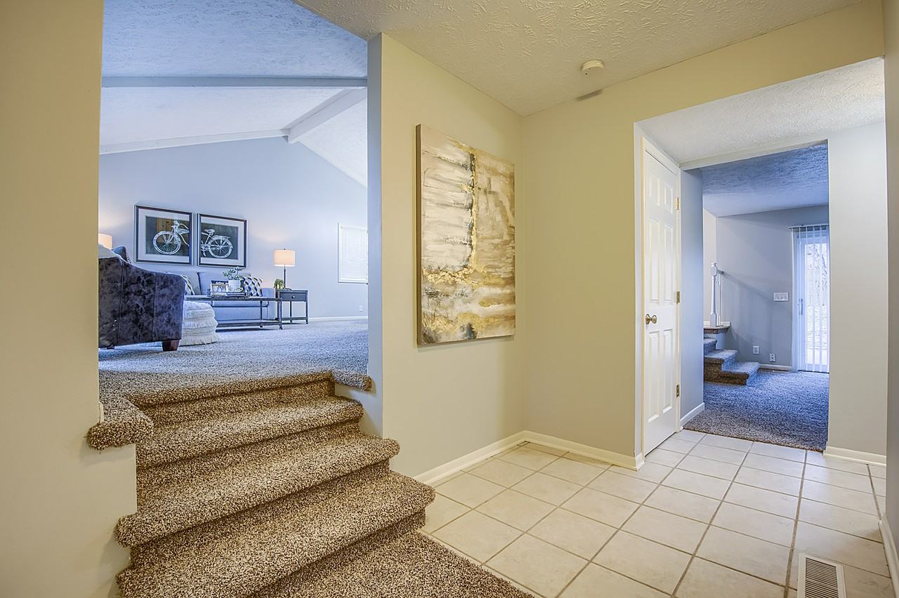 1444 S 167th St #NA - Photo 3 of 15