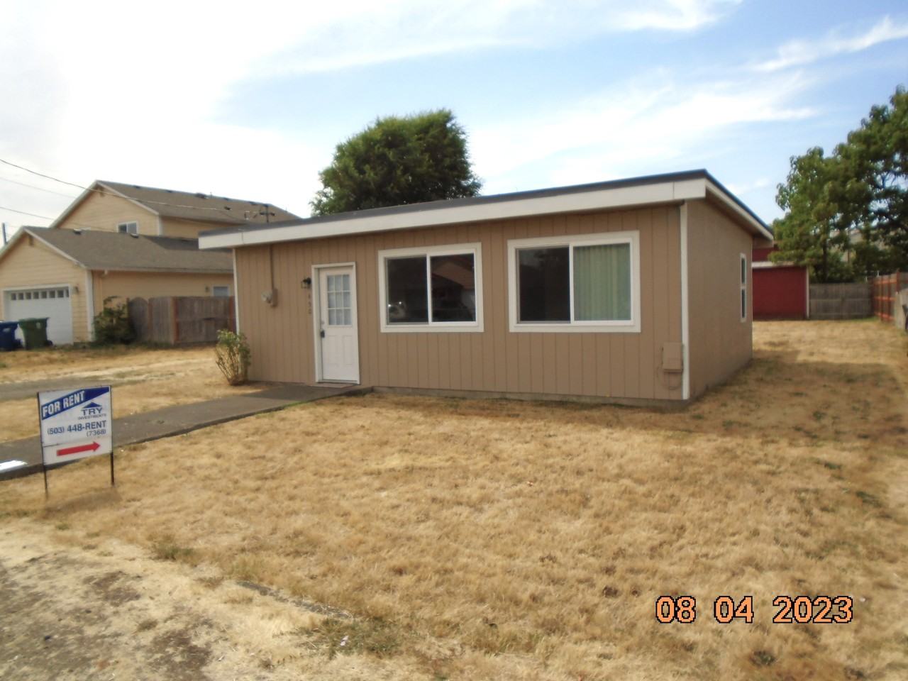 450 Cleveland St #1 - Photo 2 of 15