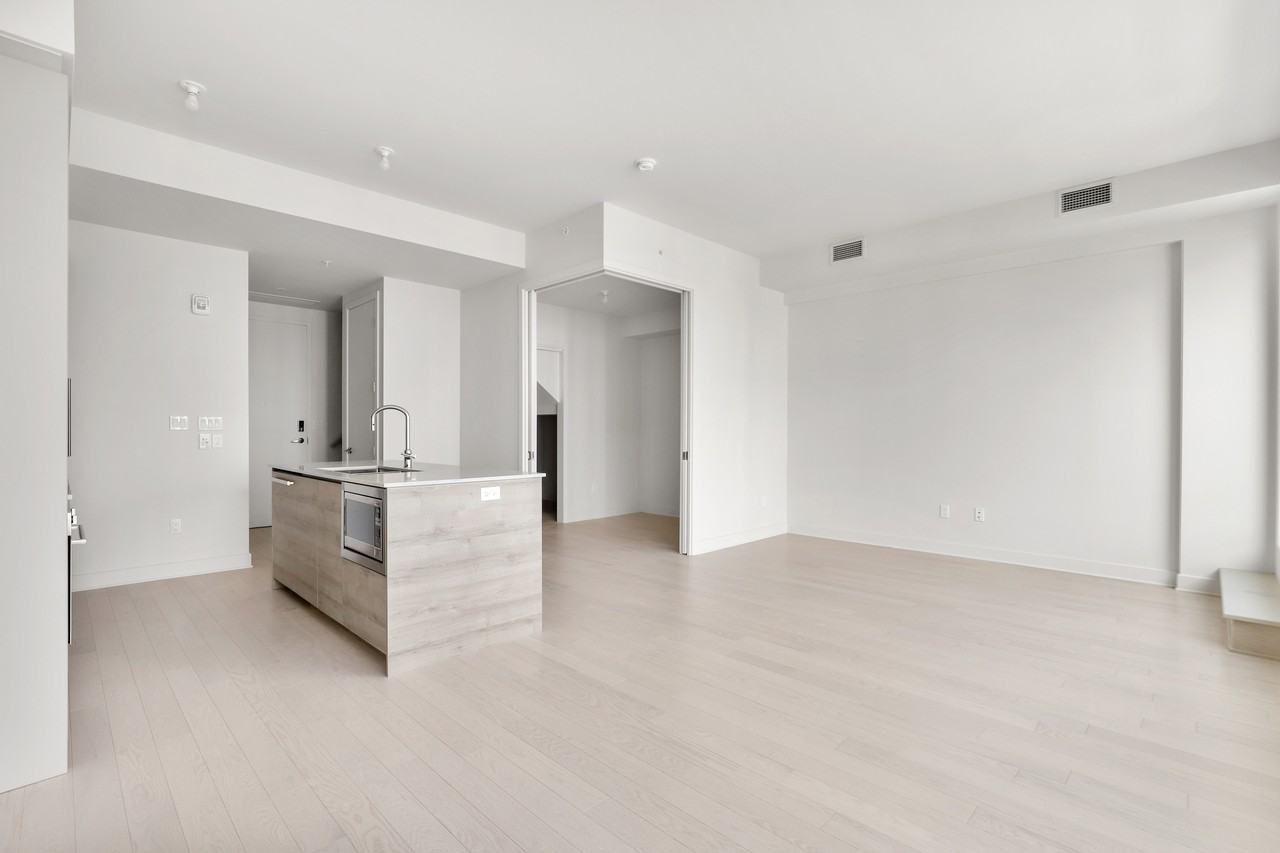 205 Avenue de l'Equinoxe - Photo 3 of 19