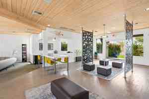featured image of 11620 E Sahuaro Dr