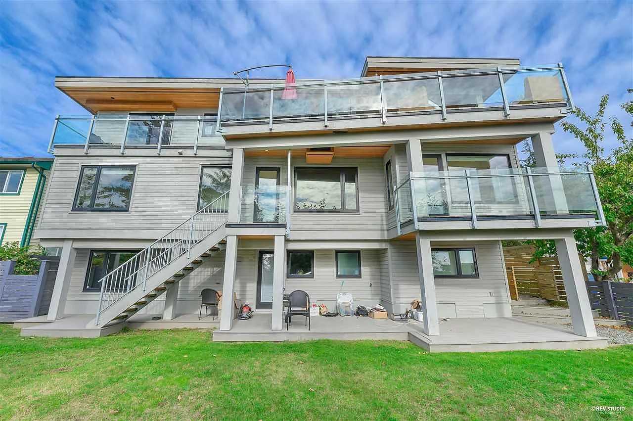 14186 Wheatley Avenue - Photo 3 of 33