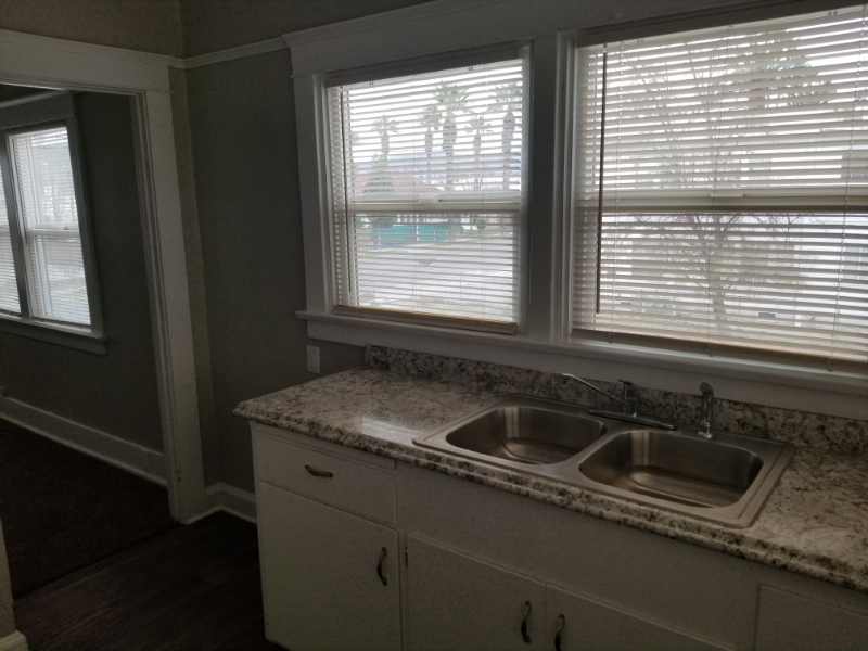 129 W Kimball Ave #A - Photo 5 of 21