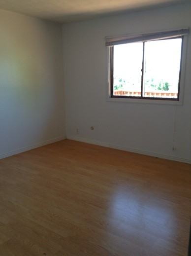 2300 57th St - Photo 2 of 5