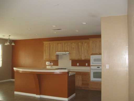 9213 Centennial Star Dr - Photo 2 of 6