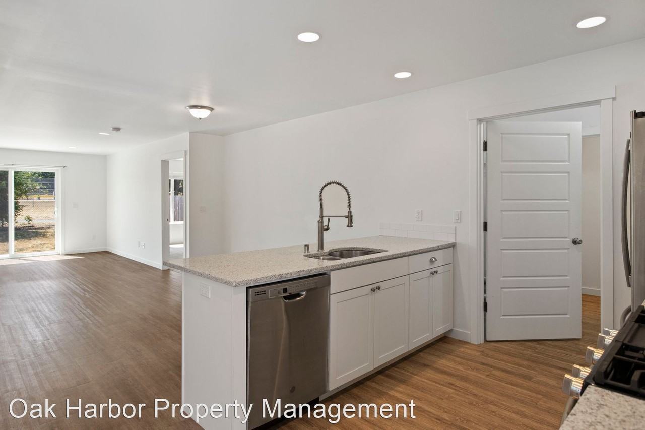 1629 Nw 5th Ave - Photo 2 of 19