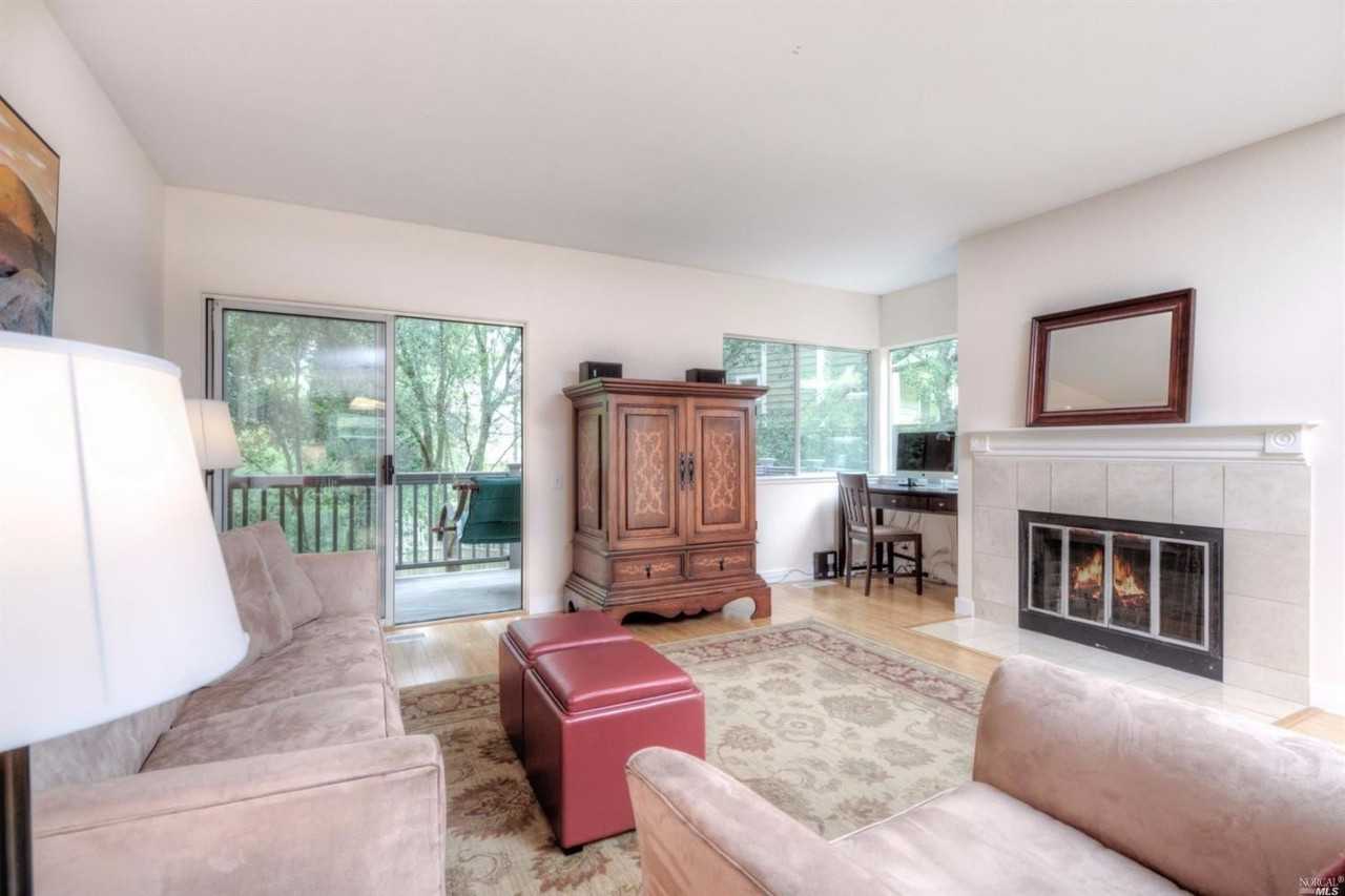 143 Koch Rd - Photo 3 of 10