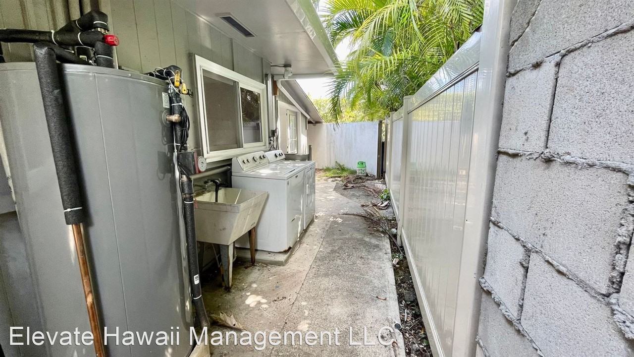 255 Oneawa Street - Photo 2 of 20