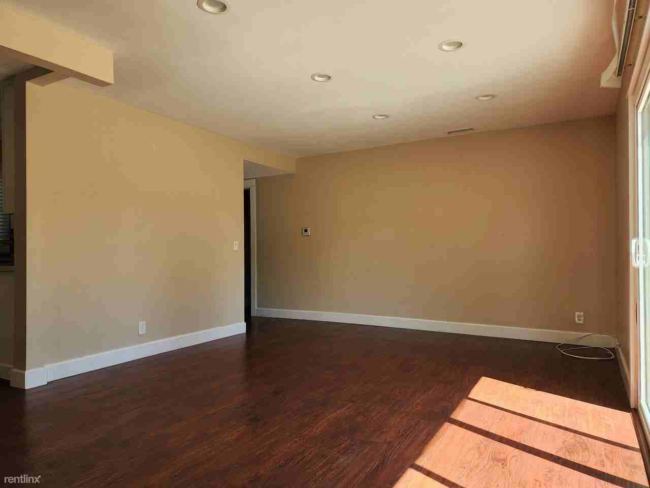 13792 Ida Way - Photo 3 of 18